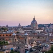 nikita-ermilov-aVNrcdSxXf8-unsplash Рим